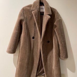 Zara Teddy/Fluffy/Faux Fur Taupe Coat